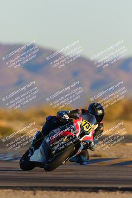 media/Jan-21-2023-CVMA (Sat) [[b9eef8ba1f]]/Race 12 Amateur Supersport Open/